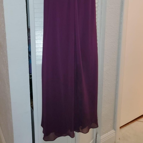 Bridesmaid/Prom/Formal Gown - Picture 2 of 5
